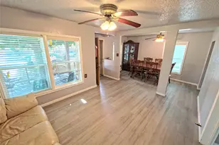 2721 Sharon St, Dallas, TX 75211 - Photo 4