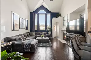 1137 Versailles Ave, DeSoto, TX 75115 - Photo 2