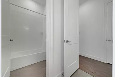 4729 Brockwell Drive, Carrollton, TX 75010 - Photo 34