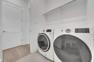 4729 Brockwell Dr., Carrollton, TX 75010 - Photo 36