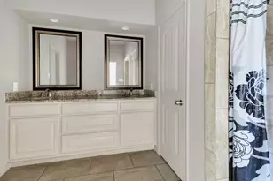 2923 E Pepperidge Dr, Lancaster, TX 75134 - Photo 22