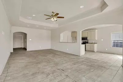 2923 E Pepperidge Drive, Lancaster, TX 75134 - Photo 6