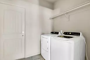 2923 E Pepperidge Dr, Lancaster, TX 75134 - Photo 12