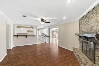 1760 Acorn Lane, Hurst, TX 76054 - Photo 16