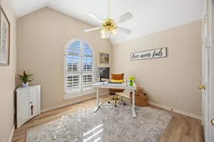 8625 Old Oak Dr, Irving, TX 75063 - Photo 18