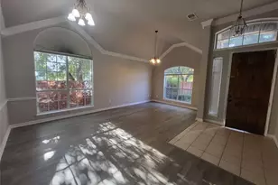 119 St James Rd, Irving, TX 75063 - Photo 4