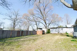 717 N 4th Ave, Teague, TX 75860 - Photo 14