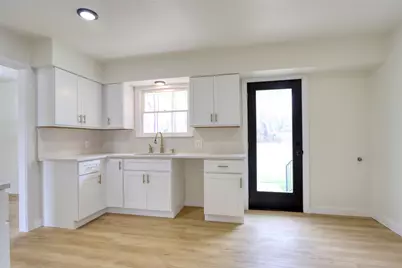 933 Treasure Road, Garland, TX 75041 - Photo 10