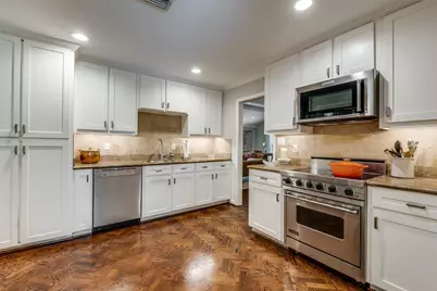 6130 Bandera Avenue #D, Dallas, TX 75225 - Photo 10