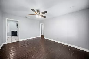 660 Schieme St, River Oaks, TX 76114 - Photo 12