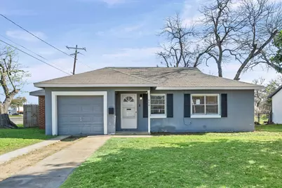 660 Schieme Street, River Oaks, TX 76114 - Photo 1