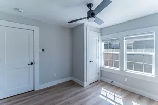 922 S Waverly Dr, Dallas, TX 75208 - Photo 18