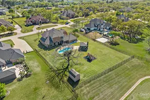 115 Eagles Peak Ln, Double Oak, TX 75077 - Photo 2