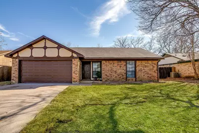 1812 Briar Run, Benbrook, TX 76126 - Photo 24