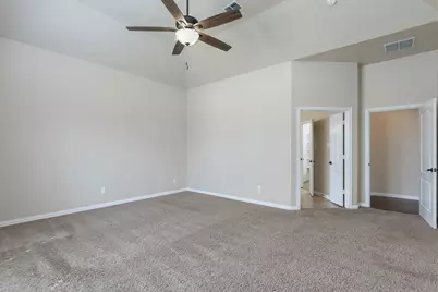 4802 Snowdrop Drive, Garland, TX 75043 - Photo 10