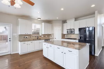 4802 Snowdrop Drive, Garland, TX 75043 - Photo 14