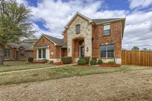 4802 Snowdrop Dr, Garland, TX 75043 - Photo 2