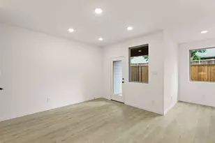 2553 Lost Maples Ln, Dallas, TX 75228 - Photo 10