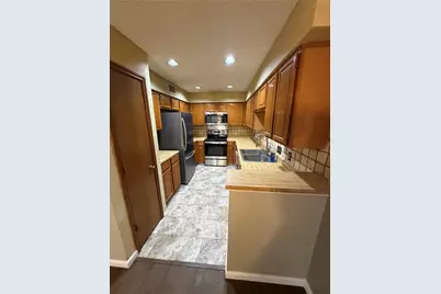 100 Morrow Drive, Bedford, TX 76021 - Photo 10