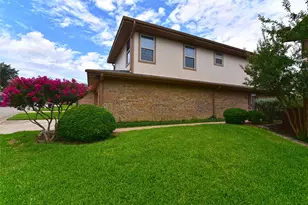 100 Morrow Dr, Bedford, TX 76021 - Photo 4