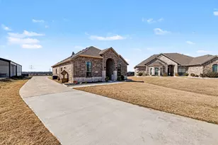 2085 Rolling Meadow Ln, Josephine, TX 75173 - Photo 2