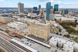 221 W Lancaster Ave, Fort Worth, TX 76102 - Photo 32