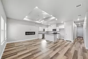 813 Oneal St, Greenville, TX 75401 - Photo 2