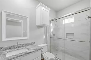 813 Oneal St, Greenville, TX 75401 - Photo 12