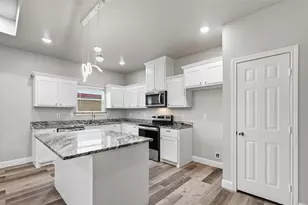 813 Oneal St, Greenville, TX 75401 - Photo 4