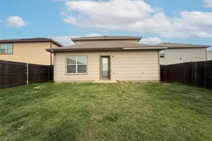 1508 Sierra Estate Trail, Fort Worth, TX 76119 - Photo 16