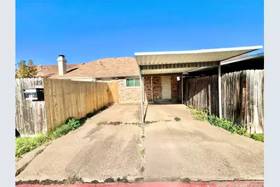 19 W Mountain Creek Drive, Grand Prairie, TX 75052 - Photo 12