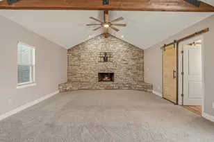 405 S Hannaford St, Granbury, TX 76048 - Photo 20