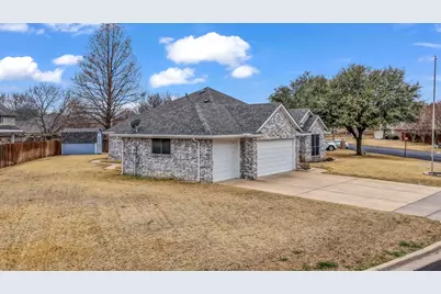 234 Shirley Circle, Weatherford, TX 76087 - Photo 2