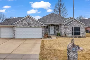 234 Shirley Cir, Weatherford, TX 76087 - Photo 1