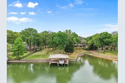 301 Bentwood Circle, Corsicana, TX 75109 - Photo 2