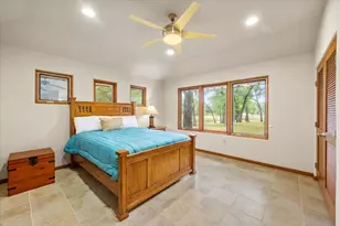 301 Bentwood Cir, Corsicana, TX 75109 - Photo 24