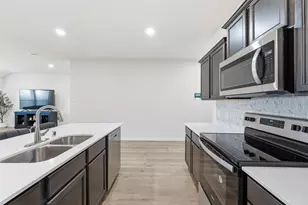 1012 Grand Vw Dr, Ennis, TX 75119 - Photo 14