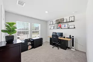 1012 Grand Vw Dr, Ennis, TX 75119 - Photo 4