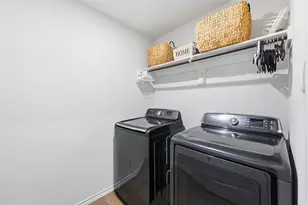 1012 Grand Vw Dr, Ennis, TX 75119 - Photo 30