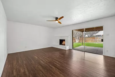 2001 Emory Oak Drive, Carrollton, TX 75007 - Photo 14