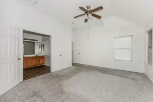 5051 Showdown Ln, Grand Prairie, TX 75052 - Photo 22