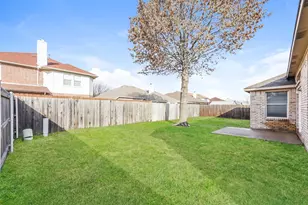 5051 Showdown Ln, Grand Prairie, TX 75052 - Photo 32