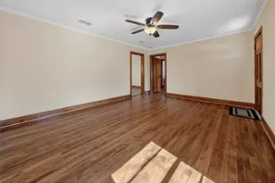 404 Rogers Ave, Henderson, TX 75654 - Photo 12