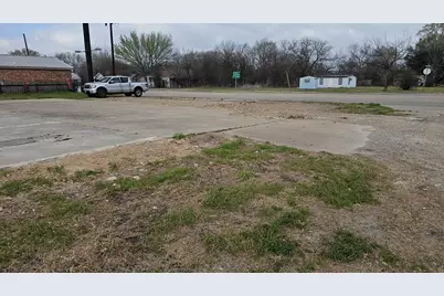 210 NE 2nd Street, Kerens, TX 75144 - Photo 6