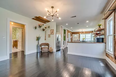 2706 Bomar Avenue, Fort Worth, TX 76103 - Photo 8