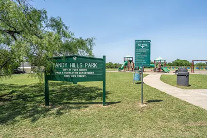 2706 Bomar Avenue, Fort Worth, TX 76103 - Photo 32