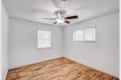 8730 Gladwood Lane, Dallas, TX 75243 - Photo 12