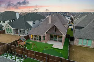 1757 Lady Bettye Dr, Carrollton, TX 75010 - Photo 30