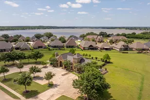 317 Paddle Boat Dr, Granbury, TX 76049 - Photo 38