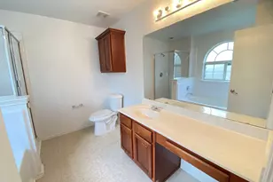 8016 Meadow View Tr, Fort Worth, TX 76120 - Photo 20